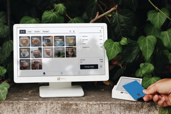Mapping current systems of UX design in E-commerce